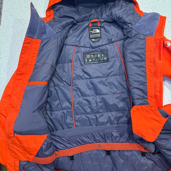 NWT The North Face womens small Gore-Tex ski and snowboarding Jacket - Picture 8 of 13